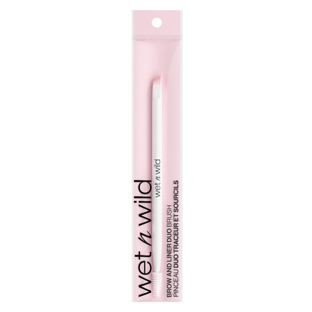 Wet n wild | Essential Brow & Liner Brush Duo | Product front facing in packaging, with no background
