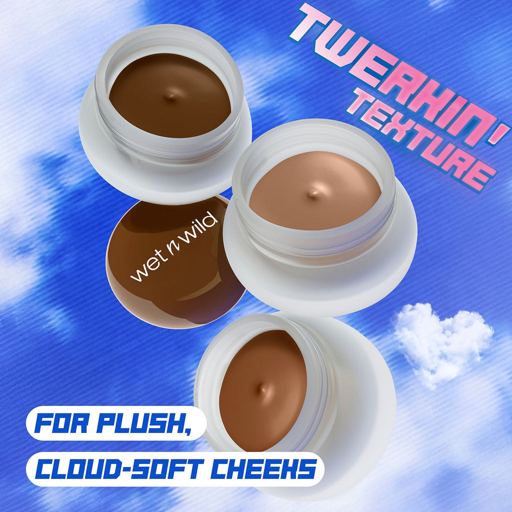 Mother Fluffer Cloud Bronzer | Beige Please - wet n wild Beauty