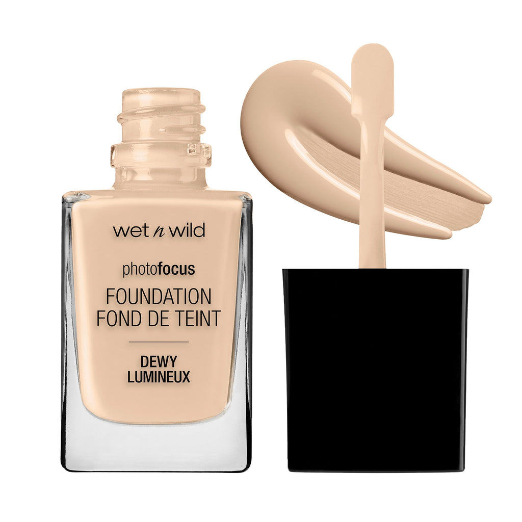 Photo Focus Dewy Foundation- Soft Ivory